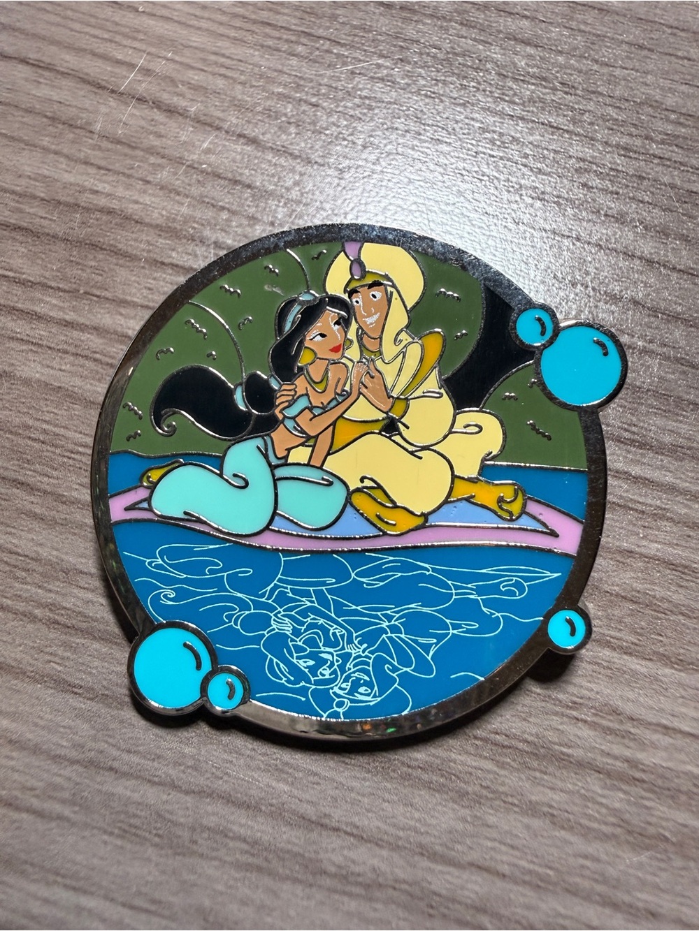 Disney Pins Aladdin Prince Ali and Jasmine